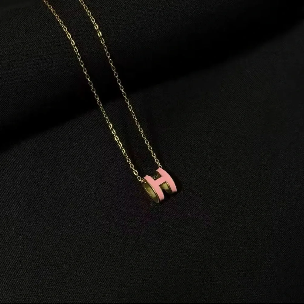 18K Gold Pink Enameled Minimalist Letter H Shaped Pendant Necklace - Picture 2 of 4